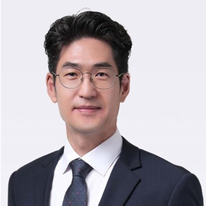 Seunghyun Min (Senior Korean Attorney at Dlightlaw)